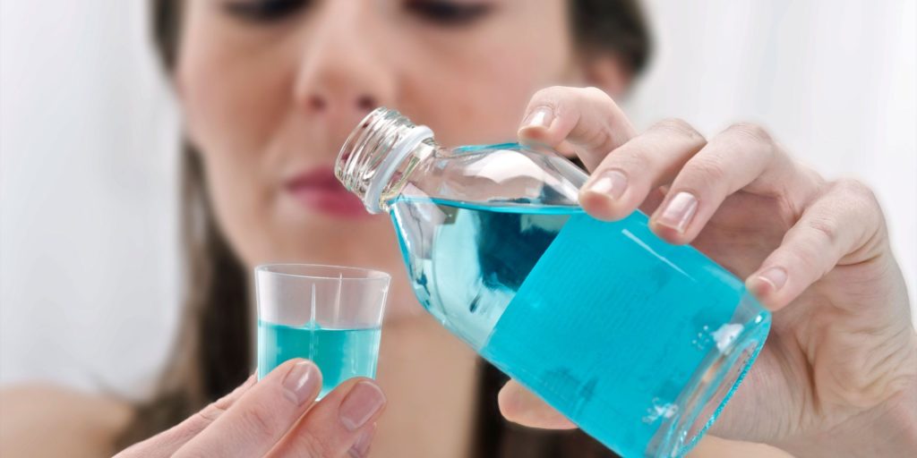 1445632943-g-mouthwash-107253698