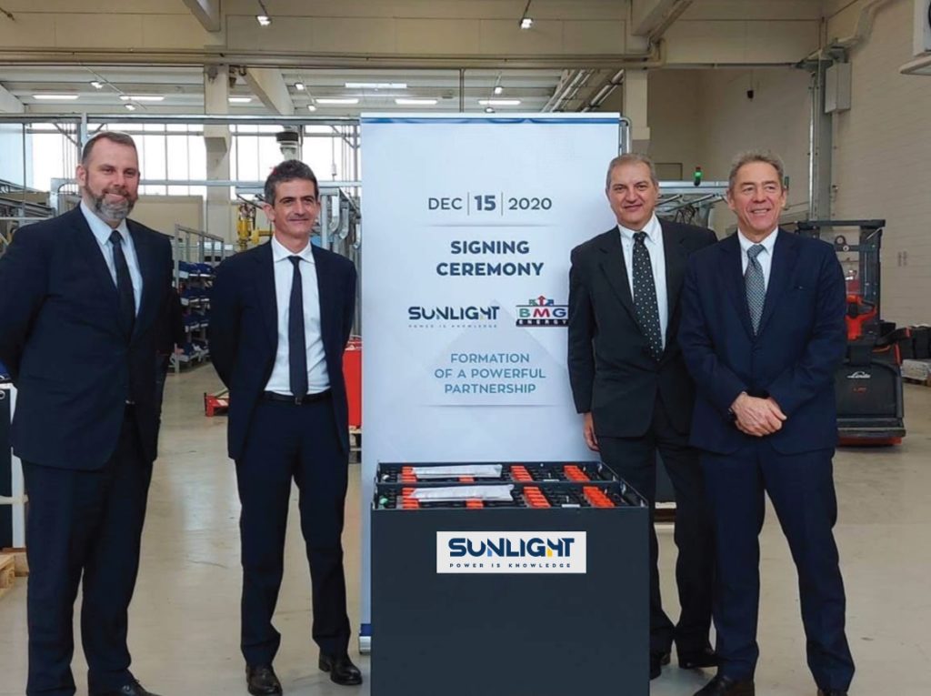 SUNLIGHT-BMG ENERGY_SIGNING