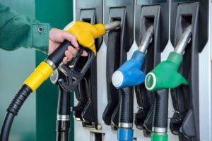 Ενισχυμένο το νέο Fuel Pass για το επόμενο 3μηνο - Στα 80 ευρώ η επιδότηση καυσίμων