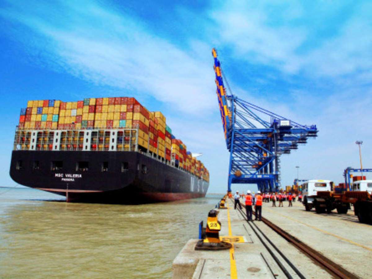 container-ship-in-india
