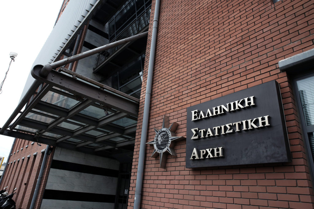 ΕΛΣΤΑΤ: Παράταση στις αιτήσεις για τους 60.000