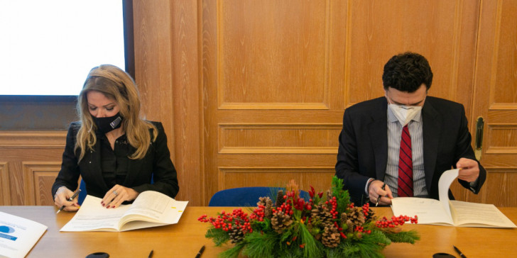 latsi-kikilias