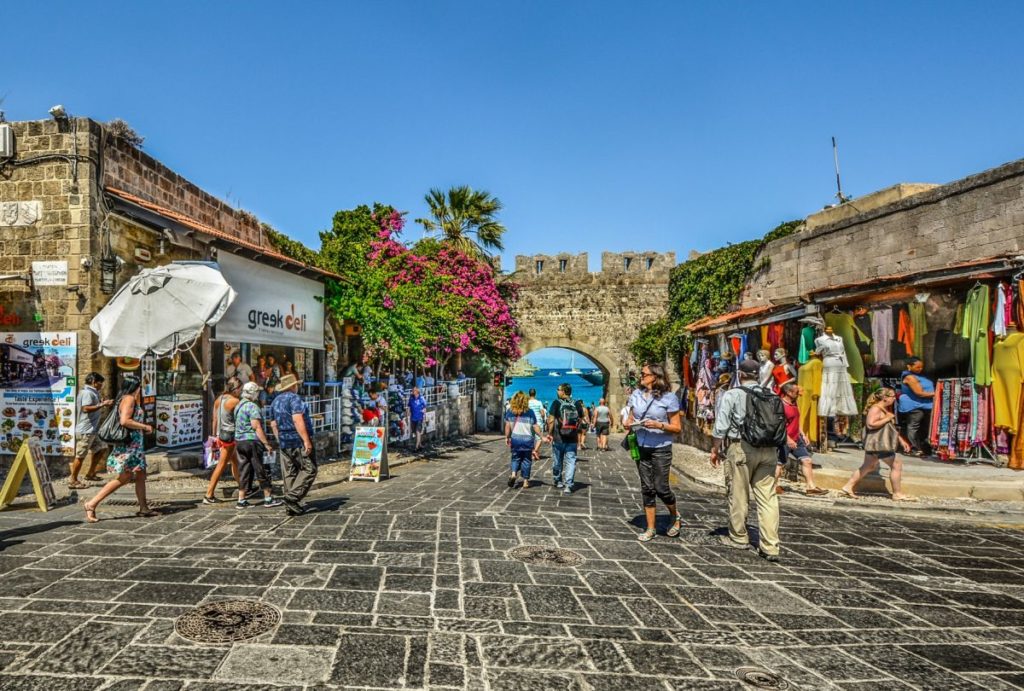 rhodes-market-in-greece_1