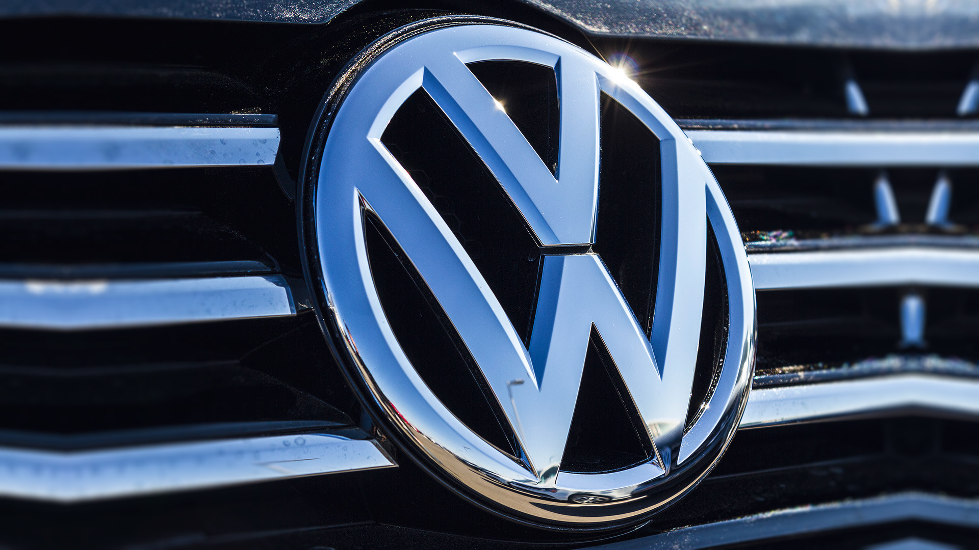 Η Volkswagen εξετάζει την περικοπή 30.000 θέσεων εργασία