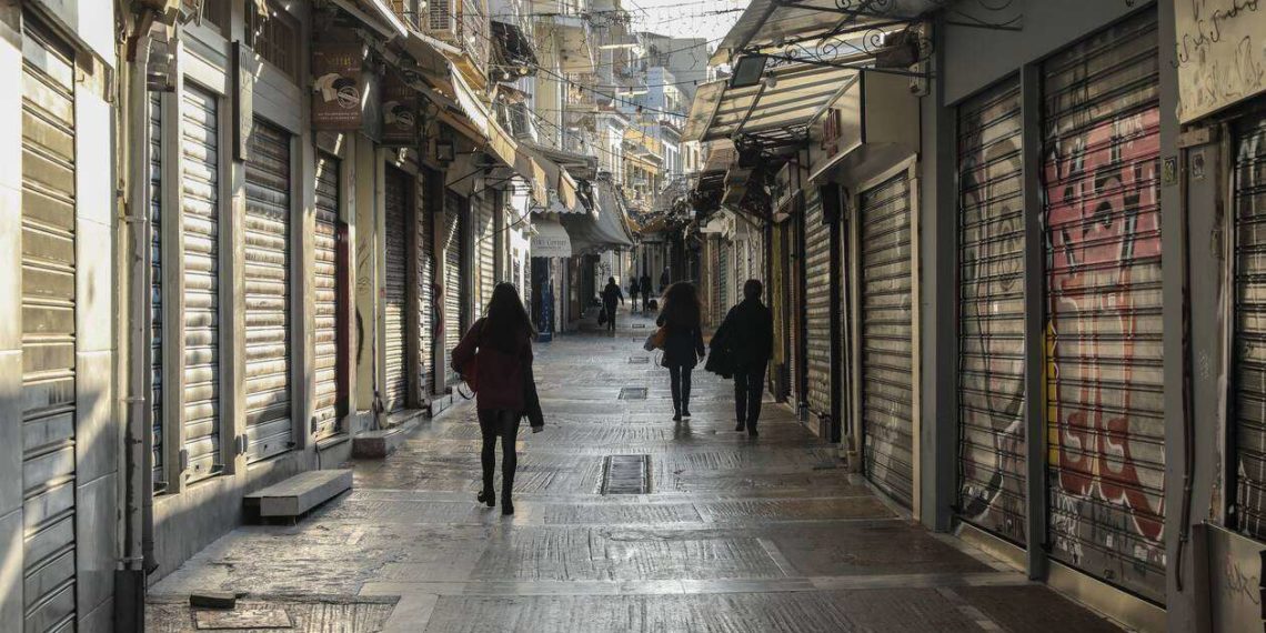 Άγριος ξυλοδαρμός εφήβων στο κέντρο της Αθήνας