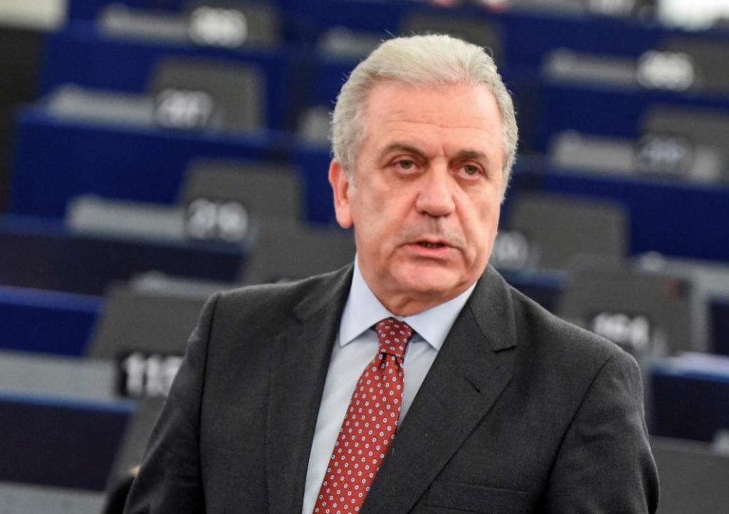 Αβραμόπουλος: Οι διερευνητικές ίσως οδηγήσουν σε απτά συμπεράσματα