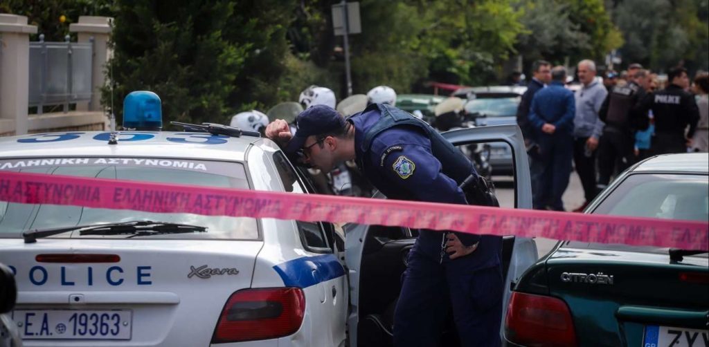 Αιτωλοακαρνανία: Δεμένη επί μέρες δίπλα στον νεκρό σύζυγό της