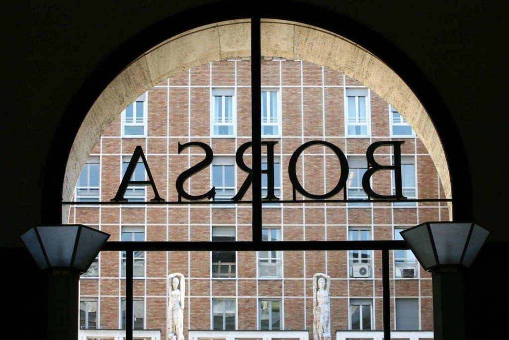 Τα σενάρια για εκλογές στην Ιταλία ρίχνουν αγορές και ομόλογα
