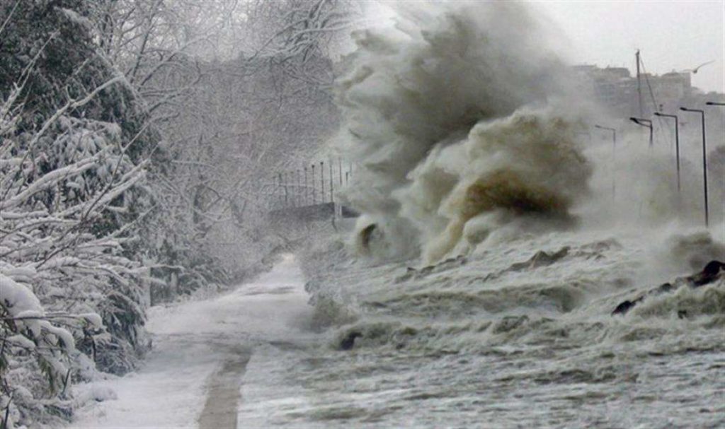Τρία διαδοχικά κύματα κακοκαιρίας έως την Τετάρτη