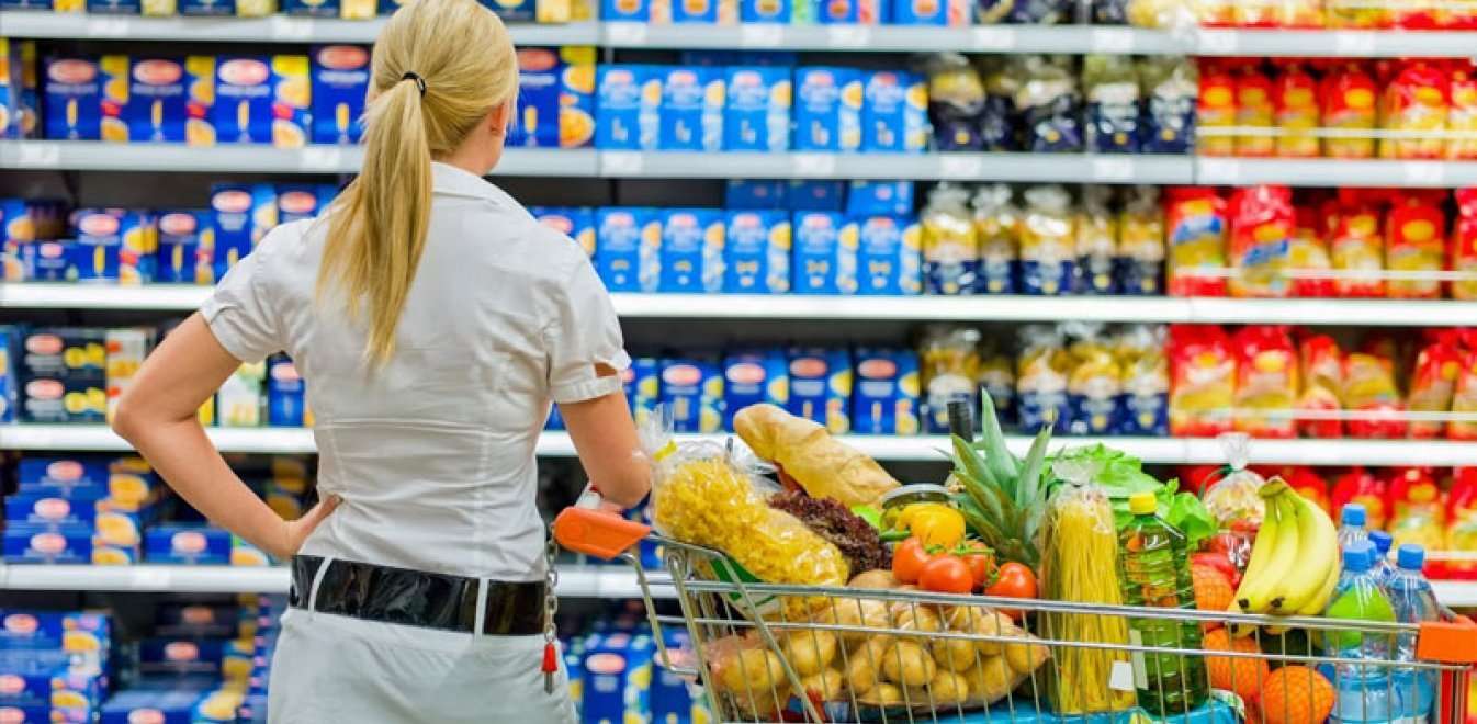 ΙΕΛΚΑ: Ο πληθωρισμός έχει αλλάξει τις συνήθειες των καταναλωτών - Βασικό κριτήριο η εξοικονόμηση χρημάτων