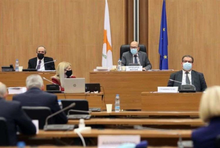 Κύπρος: Στη δημοσιότητα η «Λίστα Γιωρκάτζη» με τα δάνεια πολιτικών