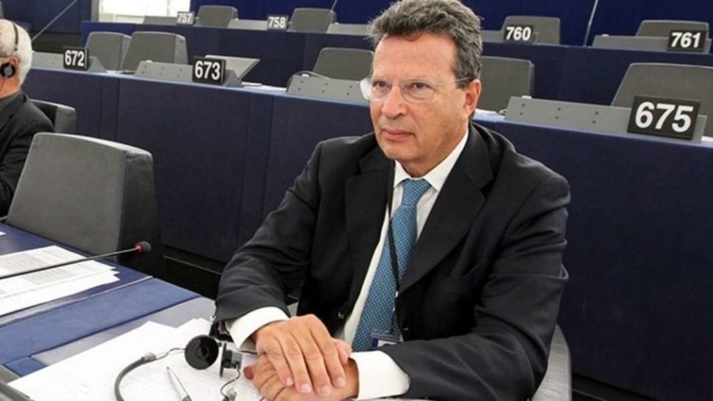 Επιμένει ο Κύρτσος: Αποτελεσματική αστυνόμευση στα ΑΕΙ και όχι διορισμό ειδικών πανεπιστημιακών φρουρών