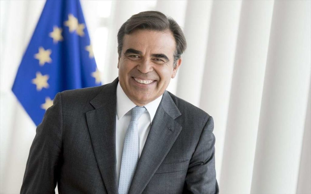 Σχοινάς: Η σημαία της ΕΕ πρέπει να εμφανιστεί στους Ολυμπιακούς Αγώνες του Τόκιο