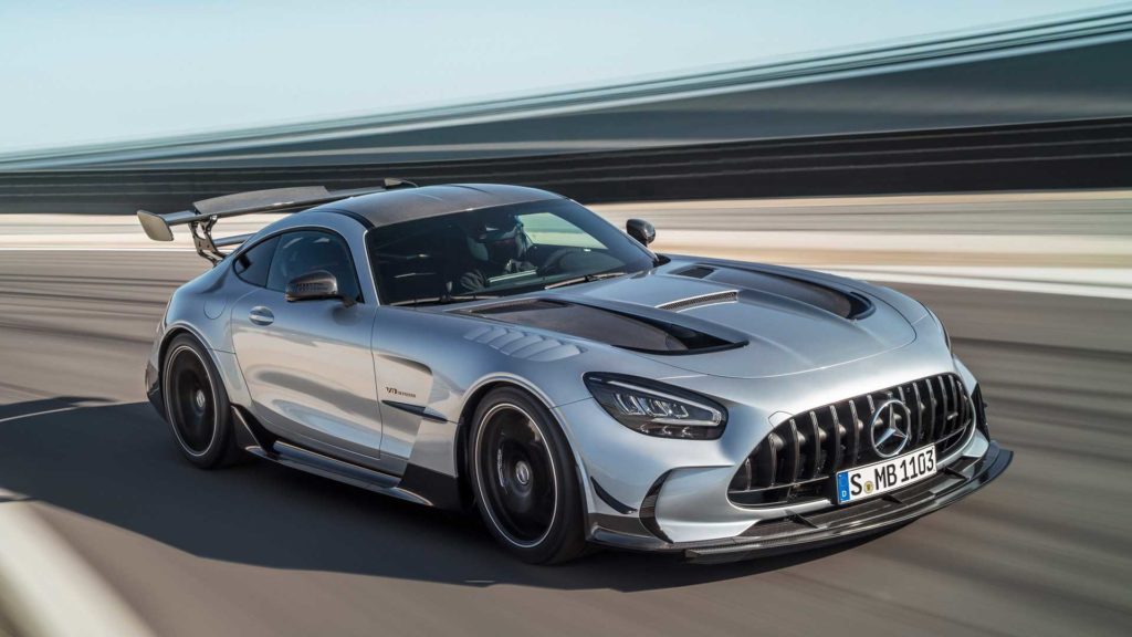 Mercedes: Γιατί βάζει φίμωτρο στους 585 ίππους της AMG GT R;
