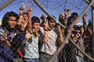 Ογδόντα τις εκατό λιγότεροι μετανάστες στην Ελλάδα το 2020.