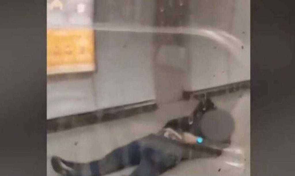 Συνελήφθησαν οι δράστες που ξυλοκόπησαν τον σταθμάρχη