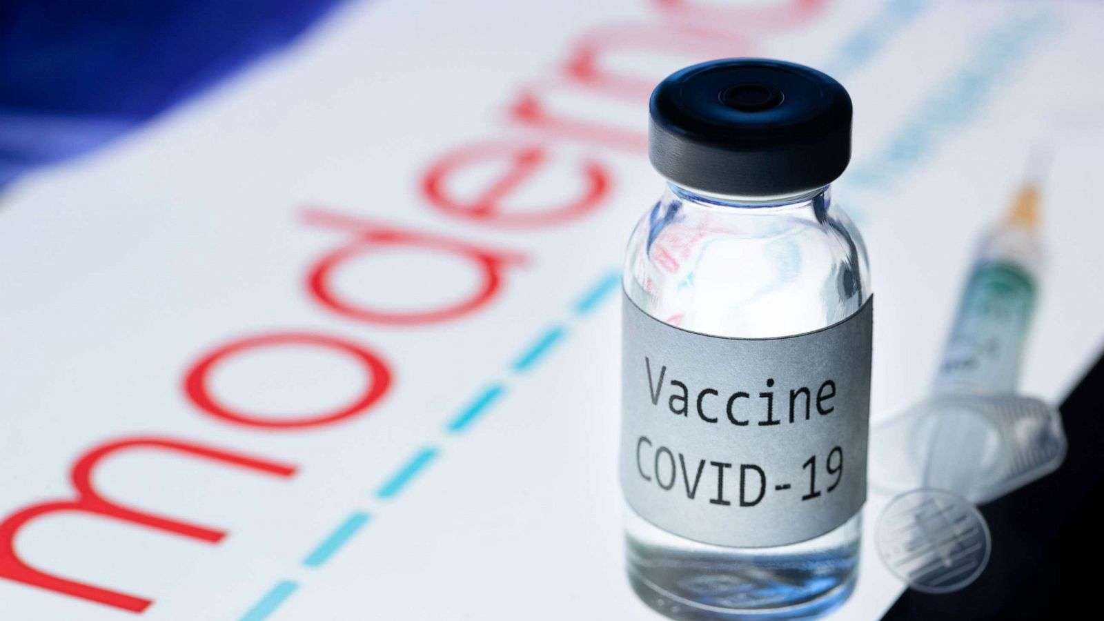 Επικεφαλής Moderna: Το εμβόλιο κατά του κορωνοϊού πιθανόν να προσφέρει διετή προστασία
