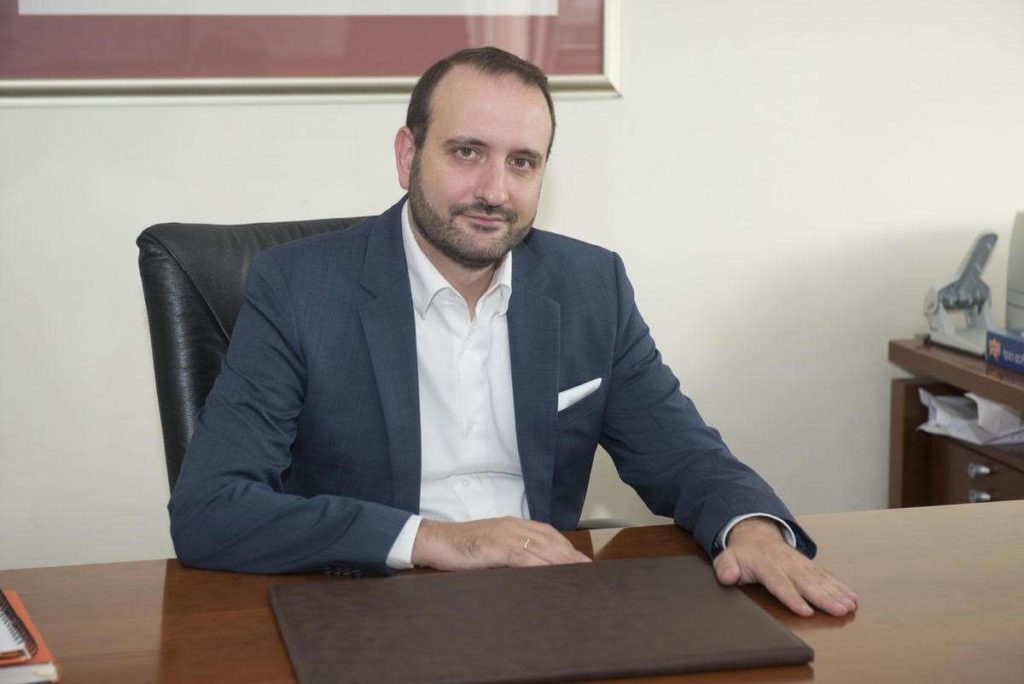 Μείωση των δόσεων στα δάνεια για δύο χρόνια ζητά το Οικονομικό Επιμελητήριο