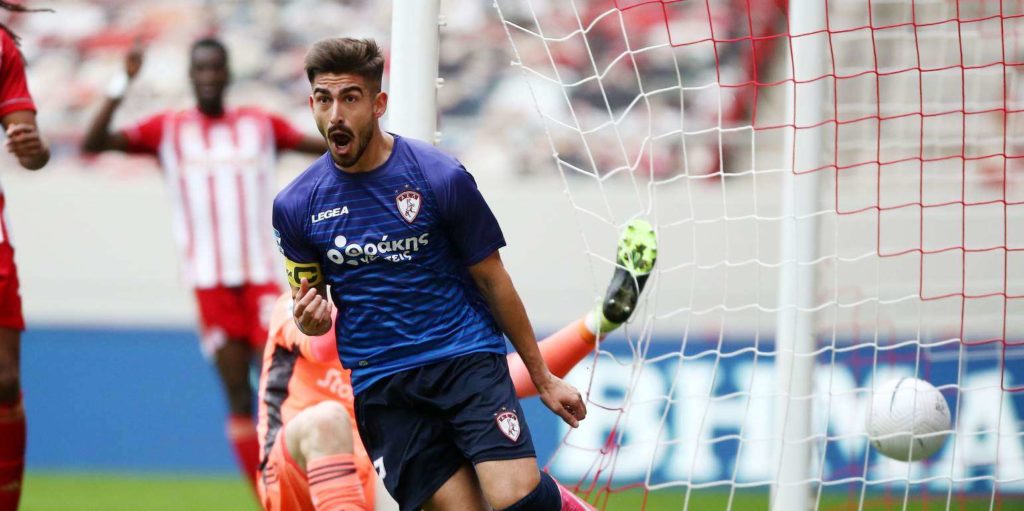 Ολυμπιακός: Το καλοκαίρι θα κινηθεί για Πινακά και Κωνσταντόπουλο