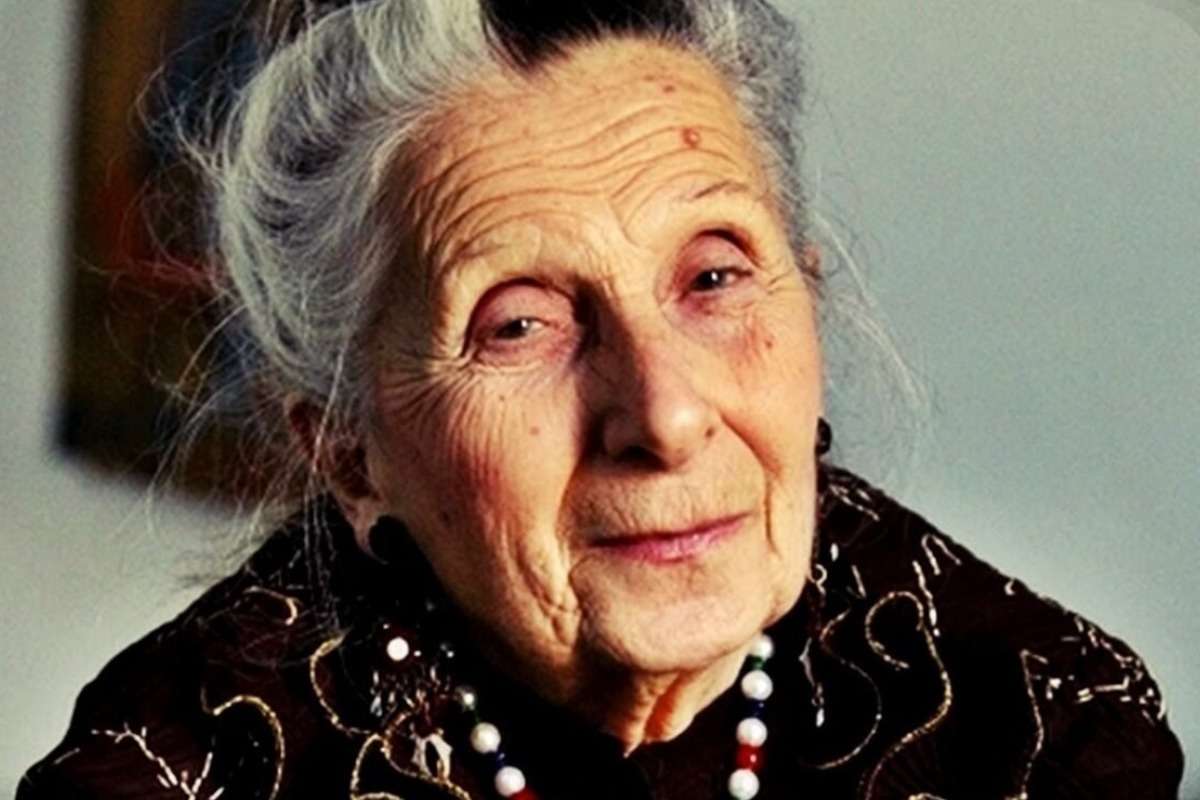 Έφυγε από τη ζωή η Τιτίκα Σαριγκούλη σε ηλικία 87 ετών. Η κηδεία της ηθοποιού θα γίνει στις 11 το πρωί της Δευτέρας, στο 3ο Νεκροταφείο.
