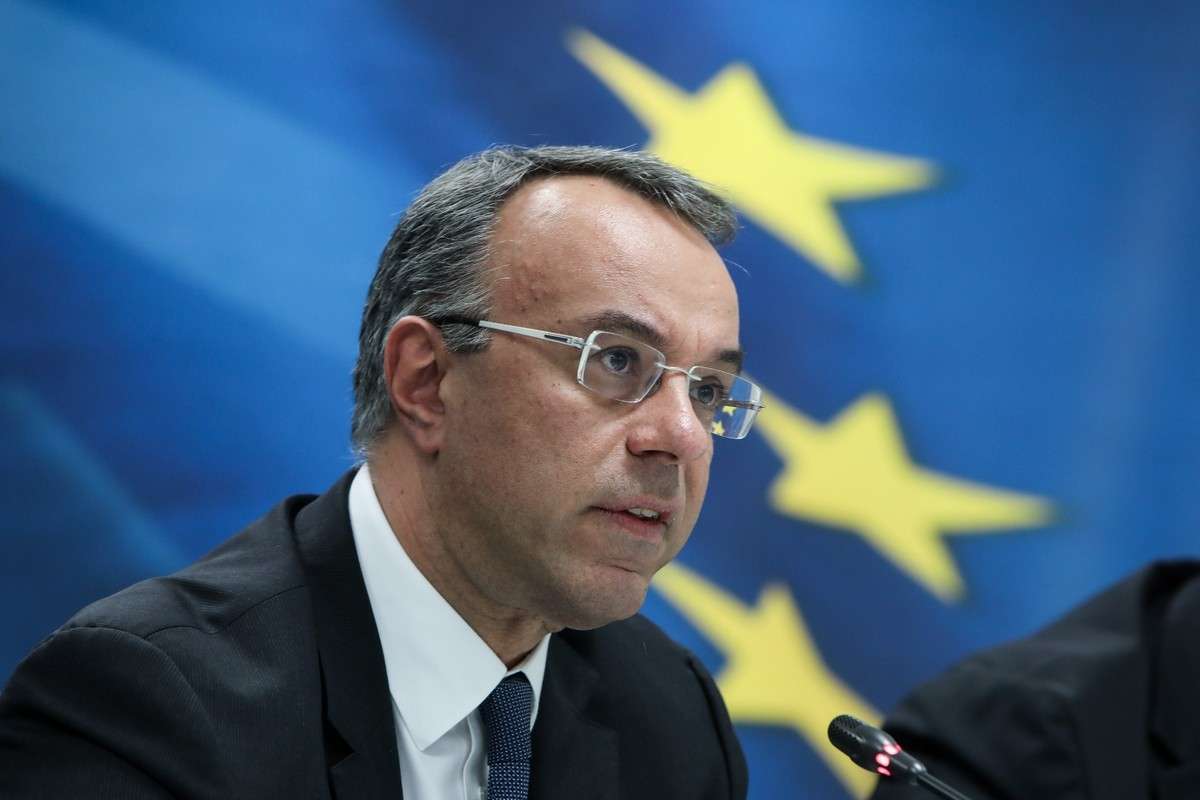 Σταϊκούρας στο Eurogroup: Όχι την πρόωρη άρση των έκτακτων μέτρων στήριξης
