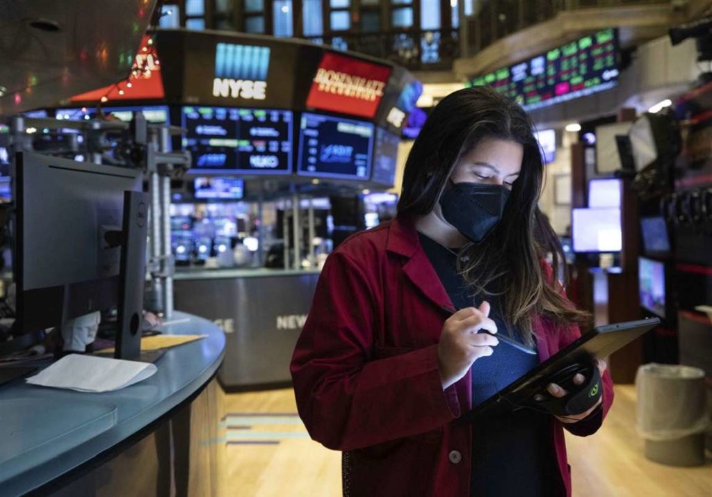 Δεν έκανε το 3 στα 3 η Wall Street