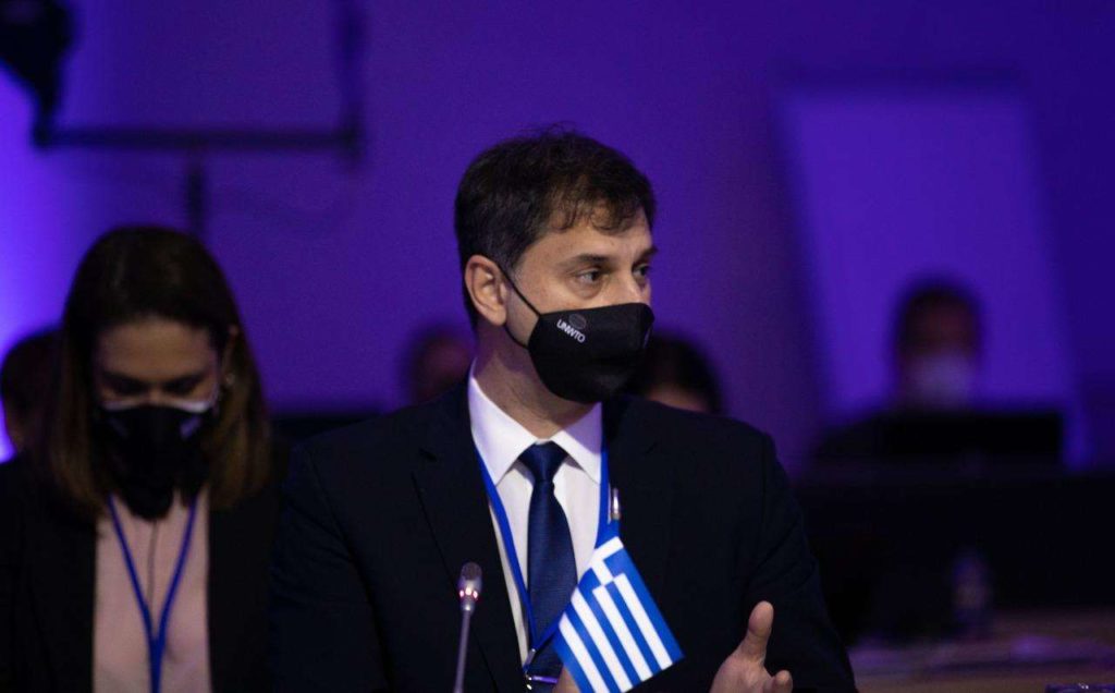 Θεοχαρης: Πρόταση για ασφαλές άνοιγμα του τουρισμού από την Ελλάδα