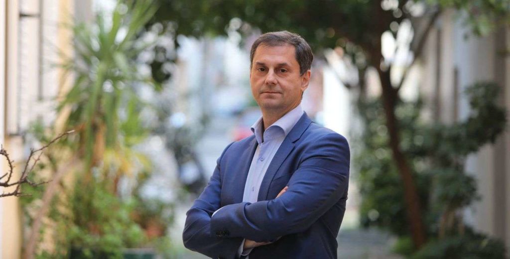 Πως «σώθηκε» ο Χάρης Θεοχάρης