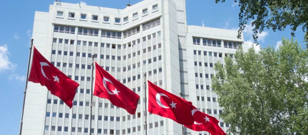 Επίθεση τουρκικού ΥΠΕΞ στον Αρχιεπίσκοπο Ιερώνυμο μετά τις δηλώσεις για το Ισλάμ