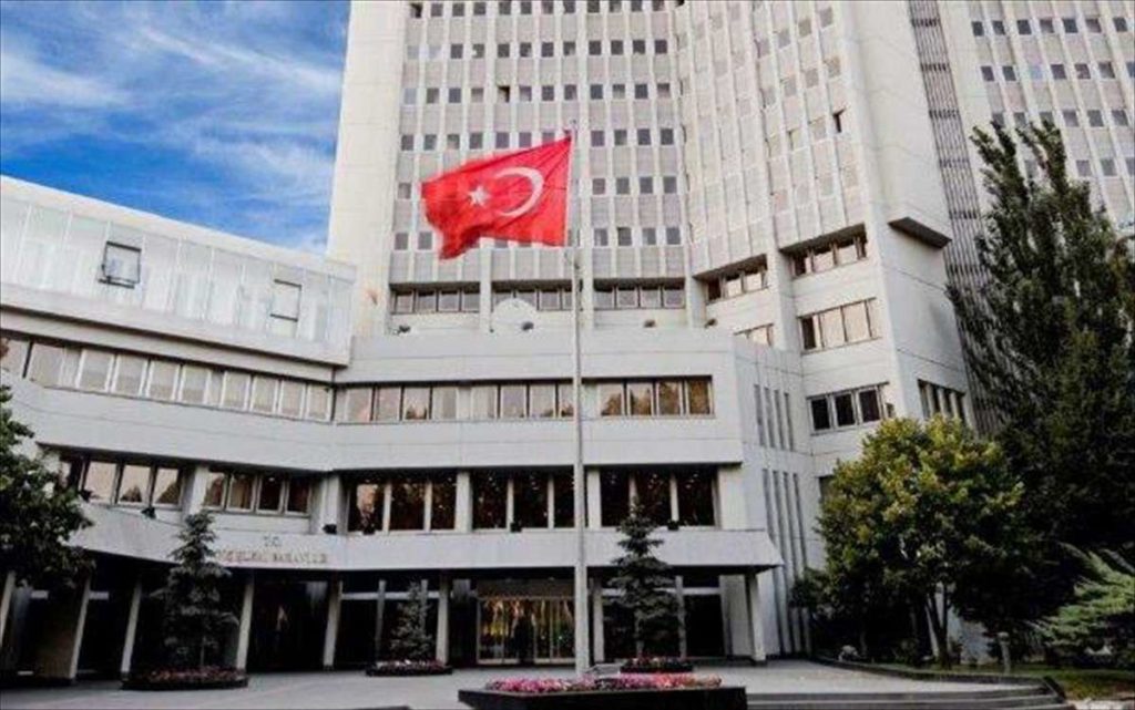 Τουρκικό ΥΠΕΞ προς Δένδια: Κοίτα το σπίτι σου πριν μιλήσεις για μειονότητες - Τουρκία
