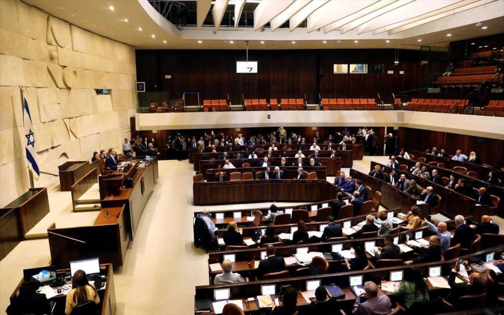 Ανησυχία στο Ισραήλ για το νόμο περί μη εμβολιασμένων πολιτών