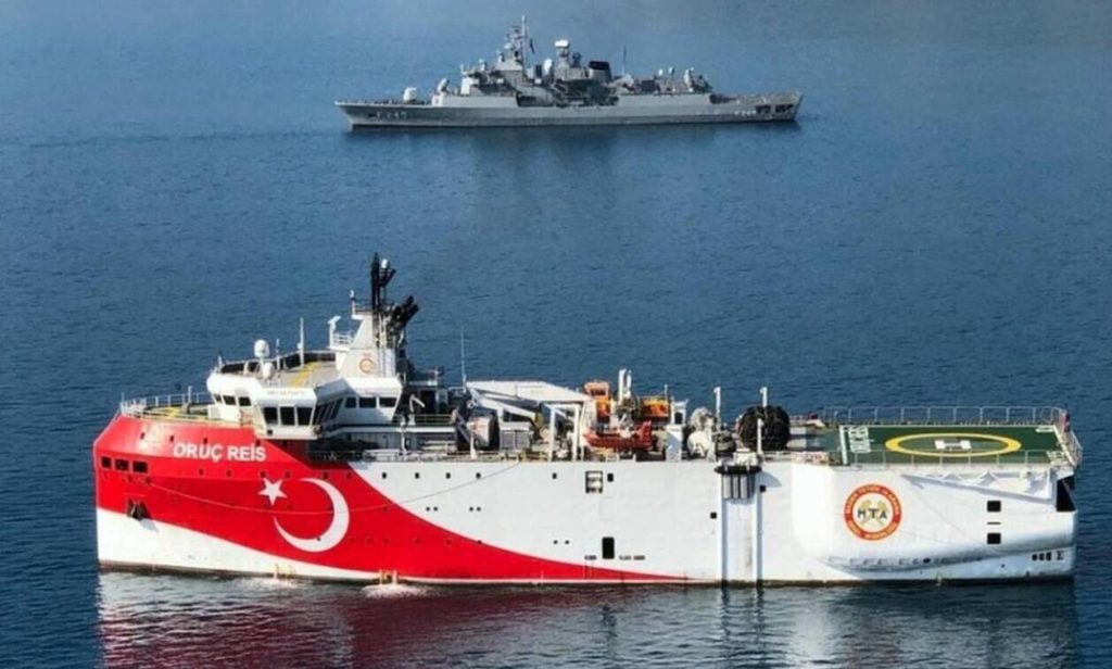 Εμπρηστικές δηλώσεις Τσαβούσογλου ενόψει επανέναρξης διερευνητικών