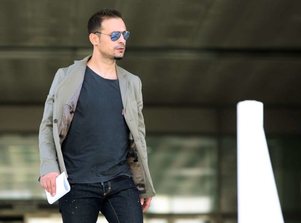 Ντέμης Νικολαϊδης: «Κατάντια αυτό που γίνεται με τους παίκτες της ΑΕΚ»