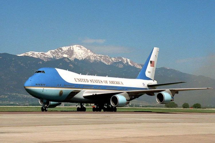 ΗΠΑ: Παραβίασε τους κανόνες και εισέβαλε σε προεδρικό αεροσκάφος