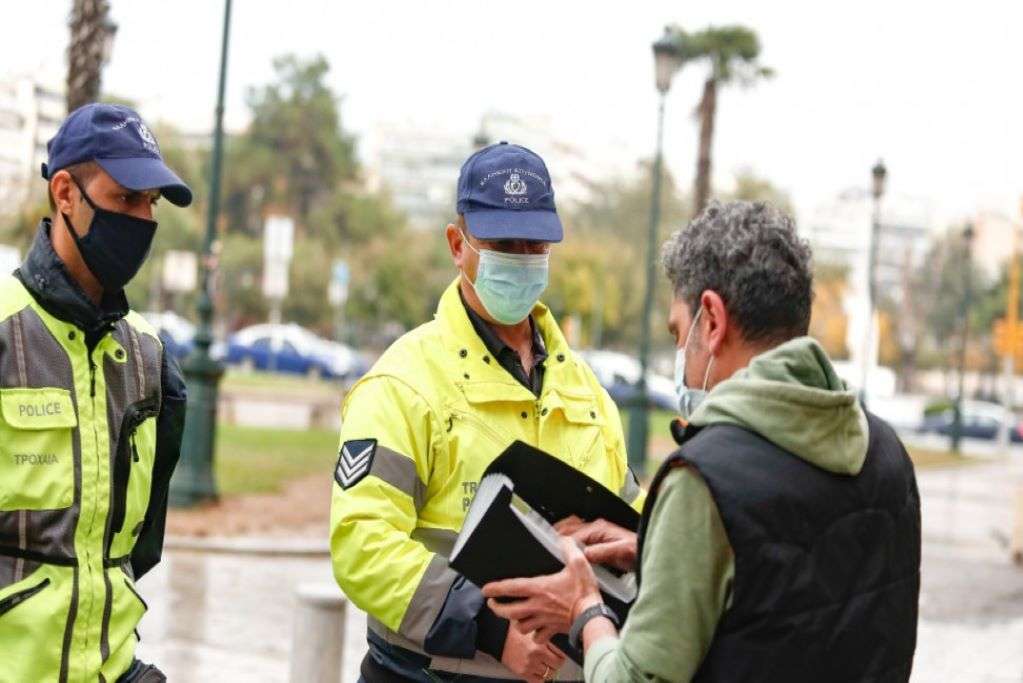 Πρόστιμα σε οίκους ανοχής, καφετέριες, ιερείς και ιδιοκτήτες σπιτιών – Οι έλεγχοι συνεχίζονται με αμείωτη ένταση
