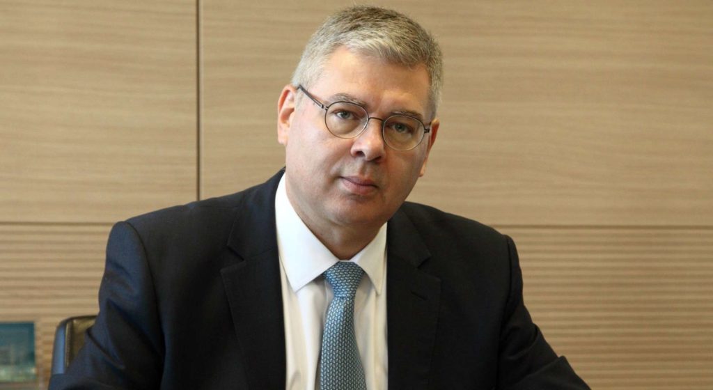 Α. Σιάμισιης (ΕΛΠΕ): Μεγάλη η εξάρτηση από το φυσικό αέριο, σε καλύτερη θέση η Ελλάδα
