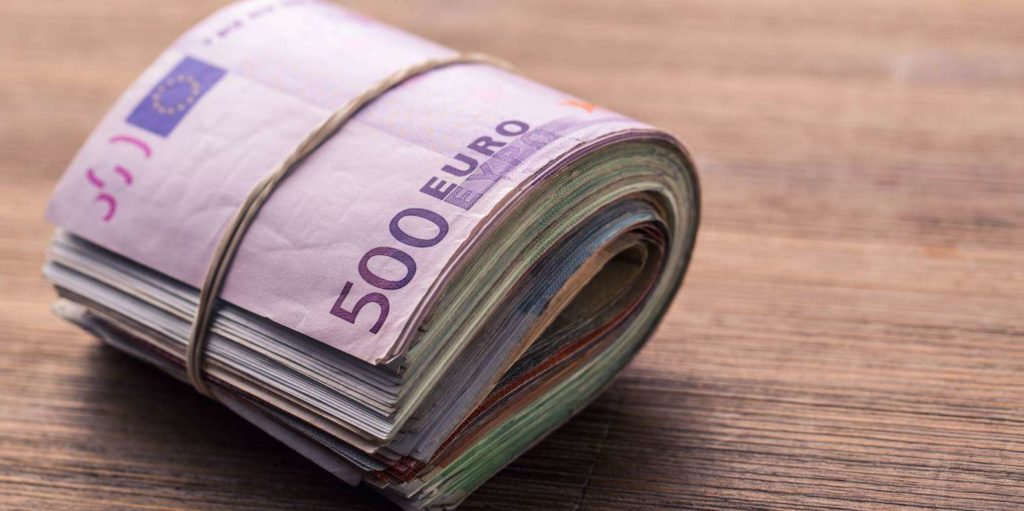 Επιστρεπτέα προκαταβολή: Σε 60 δόσεις αντί για 40 η επιστροφή των ποσών