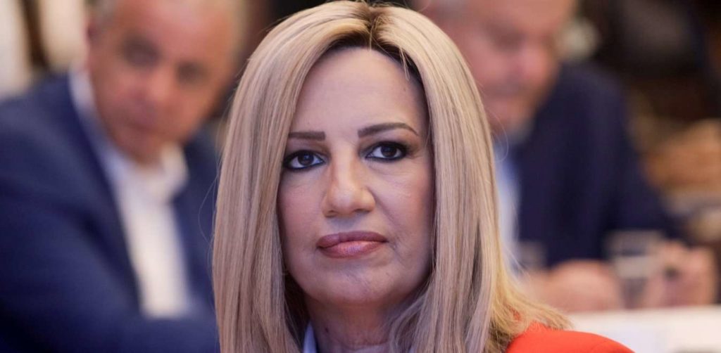 Γεννηματά: Η κυβέρνηση τρέχει πίσω από την πανδημία