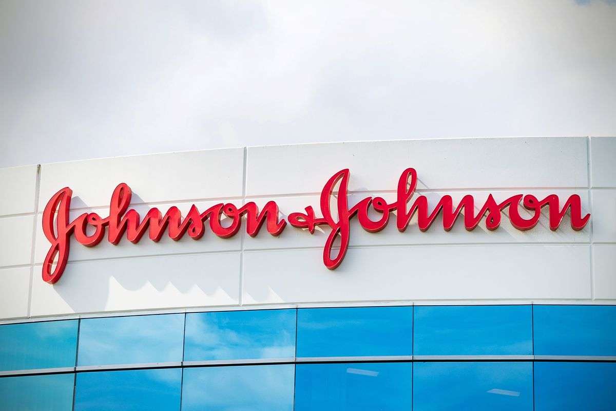 Johnson & Johnson: Υπέβαλε αίτηση στον FDA για το εμβόλιό της κατά του κορωνοϊού