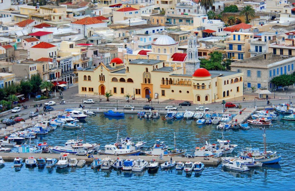 Δήμαρχος Καλύμνου: O Μητροπολίτης φταίει που το νησί γέμισε κρούσματα κορωνοϊού