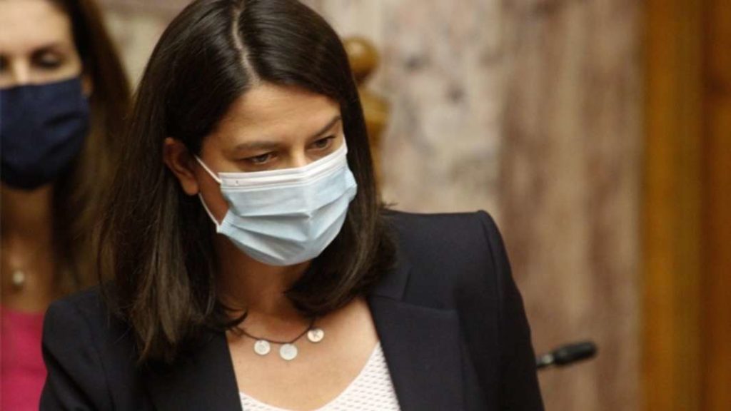 Κεραμέως προς Τσίπρα: «Πόση πια υποκρισία; Το πρωί διαδηλώνετε, το βράδυ καταγγέλλετε κρούσματα!».