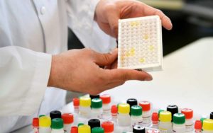 Ιταλία: Πράσινο φως για τη χρήση θεραπειών αντισωμάτων