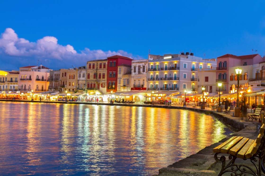 EasyJet: Θεαματική αύξηση στις κρατήσεις για διακοπές - Στην κορυφή η Κρήτη