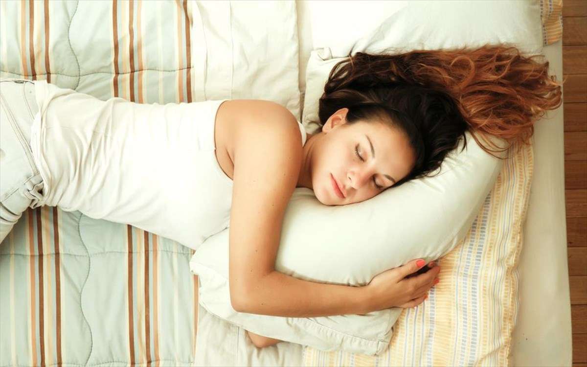 Γυναίκα: Μυστικά για να ξυπνάτε όμορφες