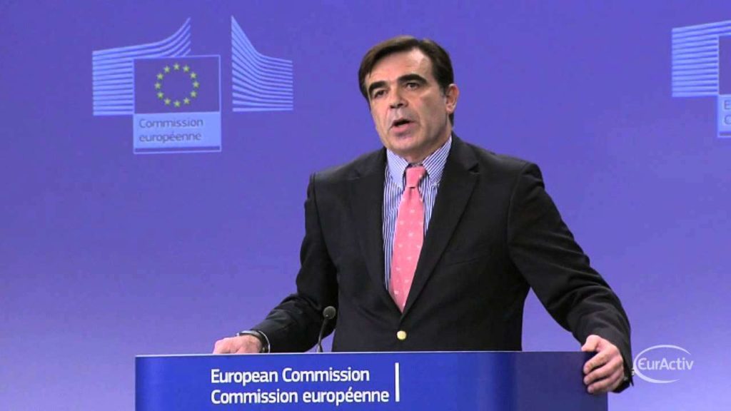 Μ. Σχοινάς: Το Σύμφωνο για τη μετανάστευση είναι αλεξίπτωτο έτοιμο να ανοίξει