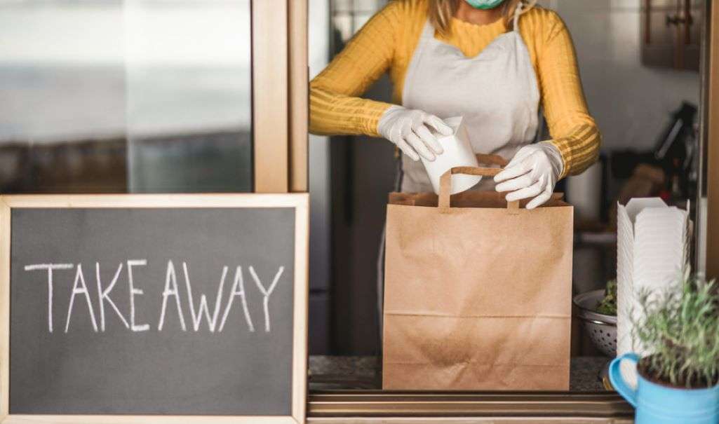 «Παράνοια» με το take away: Τελικά, θα λειτουργήσει κανονικά