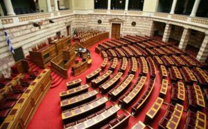 Ψηφίζονται οι διατάξεις για επιταγές, ενοίκια και επιδότηση παγίων δαπανών