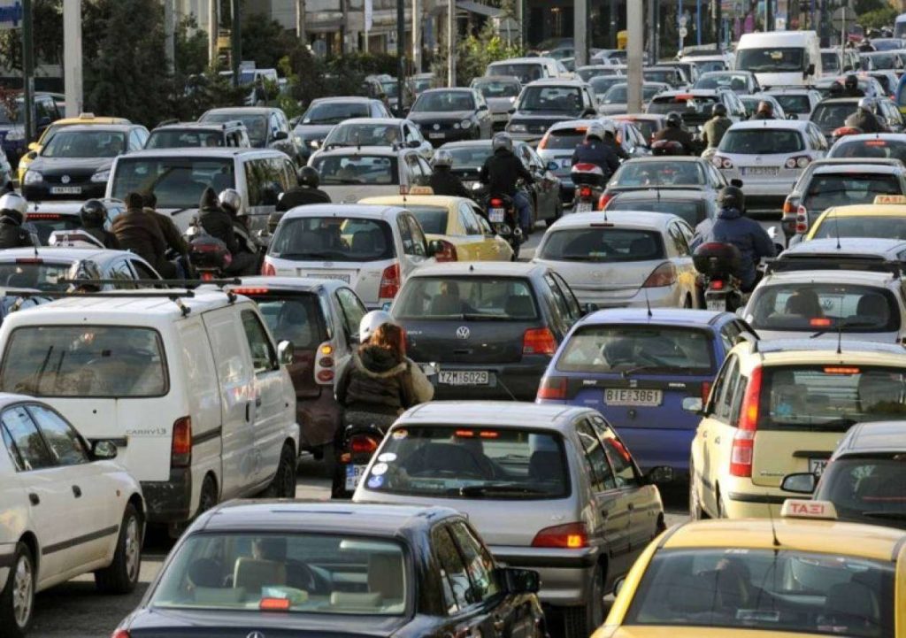 Κυκλοφοριακό χάος στην Αττική λίγο πριν το lockdown