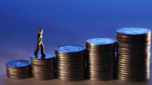 Αναδιάρθρωση χρέους - Χρέος