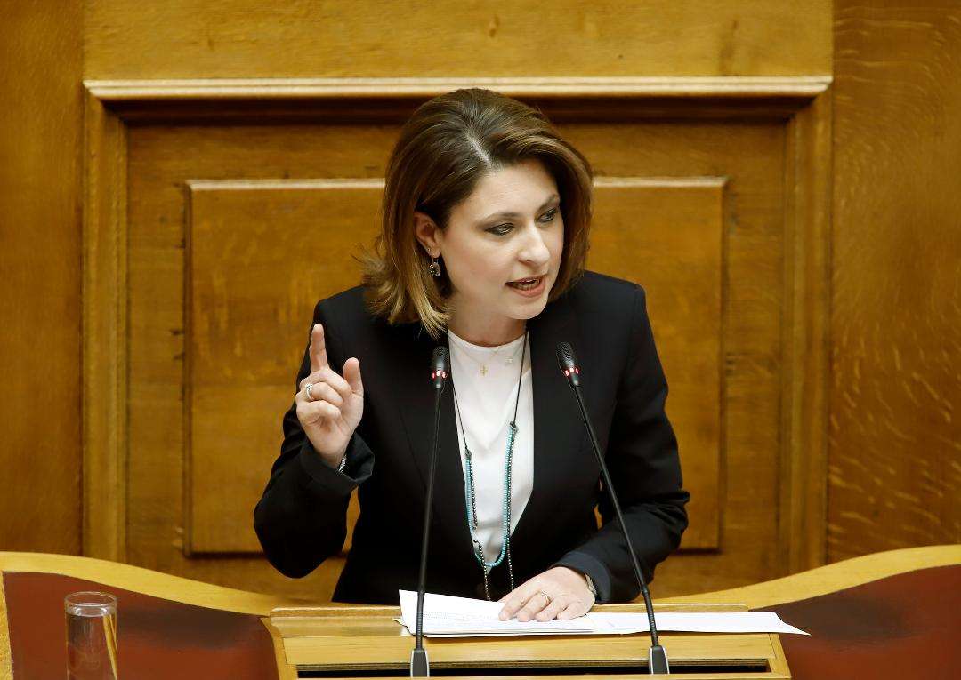 Αντιεξουσιάστρες εξεδίωξαν τη βουλευτή ΝΔ Χ. Αλεξοπούλου